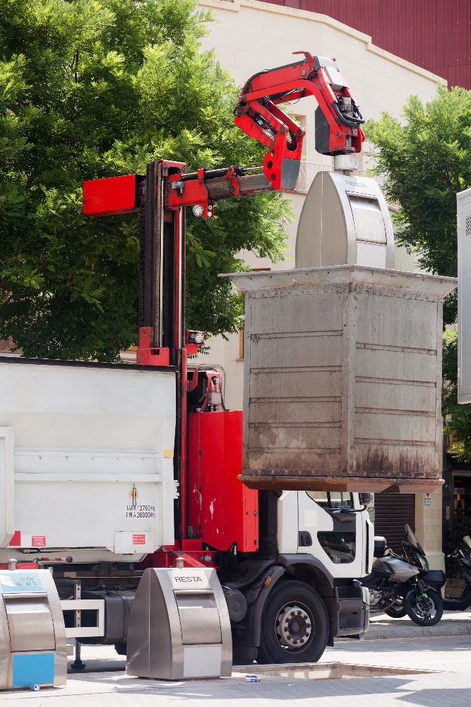 Sell your Bucket boom truck