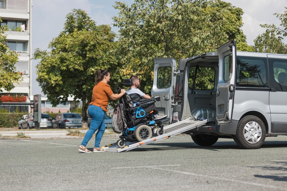 selling a handicap access van